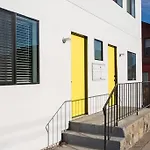Sunny 1 Bedroom In The Heart Of Venice Beach - #3
